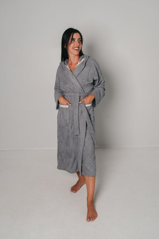 Moteriškas chalatas